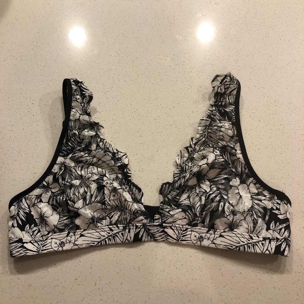 Black and white floral lace bralette